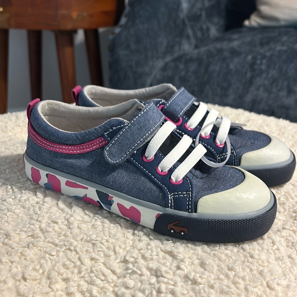 See Kai Run Girls Sneakers Blue/Pink NEW  Size 13 1/2 13.5